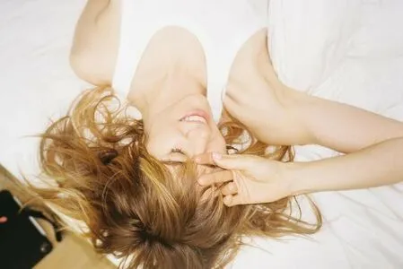 Suki Waterhouse OnlyFans Leaked Free Thumbnail Picture - #m4d3z7L8sh