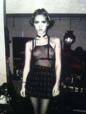 Suki Waterhouse OnlyFans Leaked Free Thumbnail Picture - #n69JneuL56