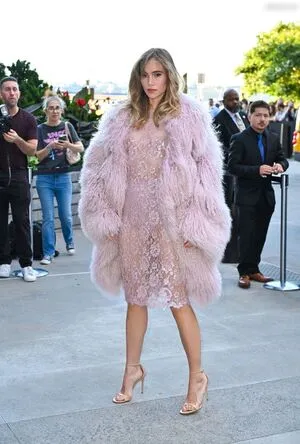 Suki Waterhouse OnlyFans Leaked Free Thumbnail Picture - #nlrP3JYUHg