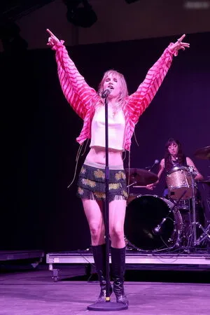 Suki Waterhouse OnlyFans Leaked Free Thumbnail Picture - #pn5xo7LK0j
