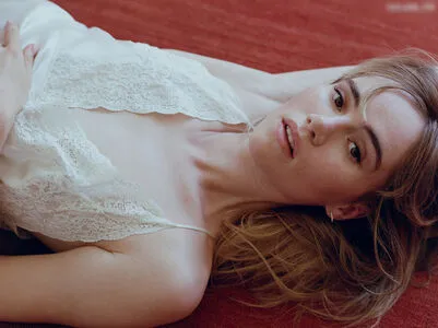 Suki Waterhouse OnlyFans Leaked Free Thumbnail Picture - #qkPFeOT5Hu