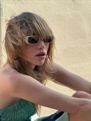 Suki Waterhouse OnlyFans Leaked Free Thumbnail Picture - #tRENoivpTe