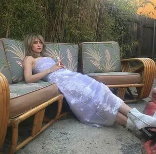 Suki Waterhouse OnlyFans Leaked Free Thumbnail Picture - #xNxDk51NWw