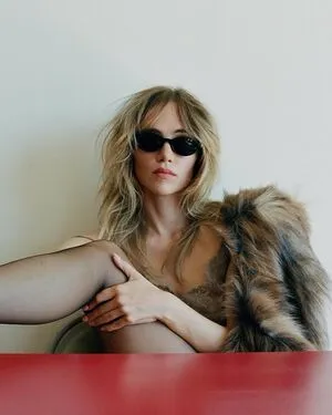 Suki Waterhouse OnlyFans Leaked Free Thumbnail Picture - #yatNsNeFtG