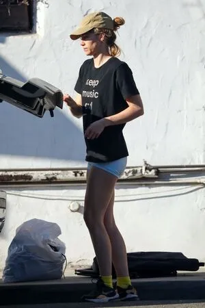Suki Waterhouse OnlyFans Leaked Free Thumbnail Picture - #zI1U5mQmpo