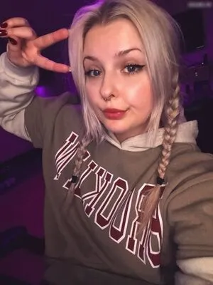 Sukikoofficial OnlyFans Leaked Free Thumbnail Picture - #8xurBTJr3F