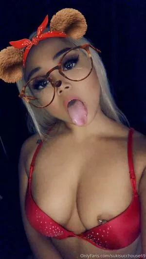 Sukisucchouse69 OnlyFans Leaked Free Thumbnail Picture - #3AWYslDP7f
