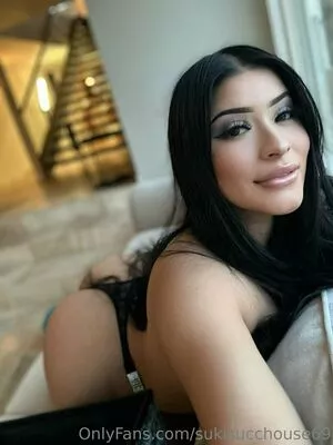Sukisucchouse69 OnlyFans Leaked Free Thumbnail Picture - #ehATC3L2UX