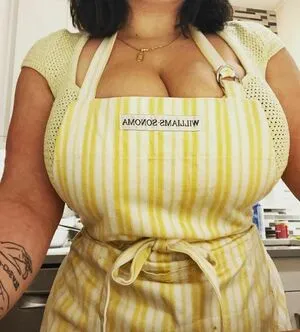 Sultana Curves OnlyFans Leaked Free Thumbnail Picture - #6Ss42FNrhK