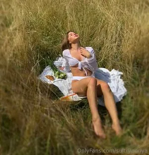 Sultry Sonya OnlyFans Leaked Free Thumbnail Picture - #5AsdqjFLdh