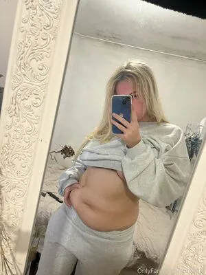 Sumbelly OnlyFans Leaked Free Thumbnail Picture - #Vbygr4zyRj