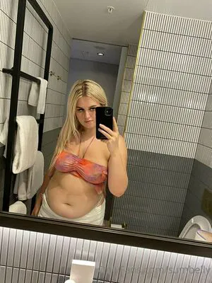 Sumbelly OnlyFans Leaked Free Thumbnail Picture - #WbiJ6Swdgd