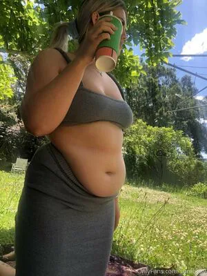 Sumbelly OnlyFans Leaked Free Thumbnail Picture - #izzEmczNRN