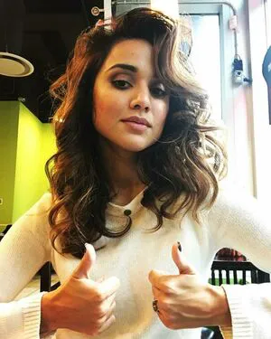 Summer Bishil OnlyFans Leaked Free Thumbnail Picture - #HJja4SAge0