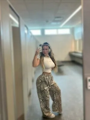 Summer Larkin OnlyFans Leaked Free Thumbnail Picture - #1114lp5XtU