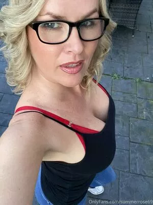 Summer Rose OnlyFans Leaked Free Thumbnail Picture - #iZLdXYAGEH