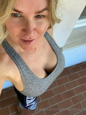 Summerrose69 OnlyFans Leaked Free Thumbnail Picture - #aGNzUwr6b7