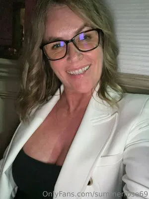 Summerrose69 OnlyFans Leaked Free Thumbnail Picture - #yleFhhtSXT