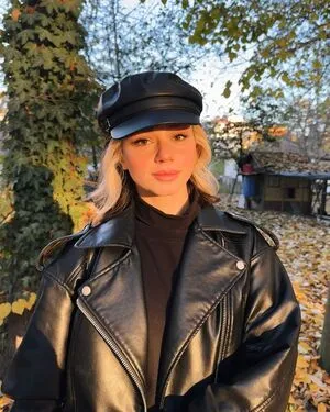 Sumruozdenn OnlyFans Leaked Free Thumbnail Picture - #mmEEP4e7dd