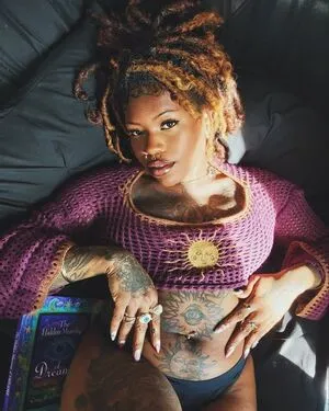 Sun Queen OnlyFans Leaked Free Thumbnail Picture - #4PS3oEU3pV