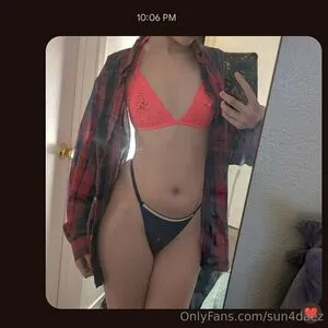 Sun4daez OnlyFans Leaked Free Thumbnail Picture - #Dzo9I0r00v