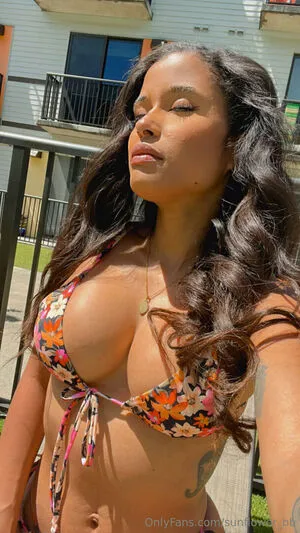 Sunflower Bb OnlyFans Leaked Free Thumbnail Picture - #D7VEN652em