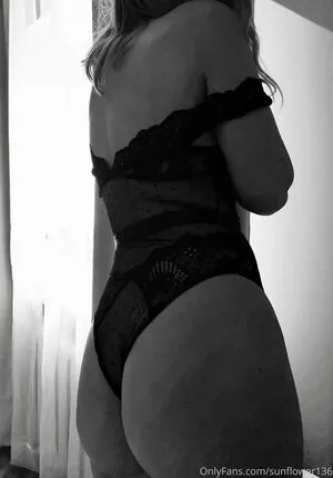 Sunflower136 OnlyFans Leaked Free Thumbnail Picture - #H8gKyrDLBt