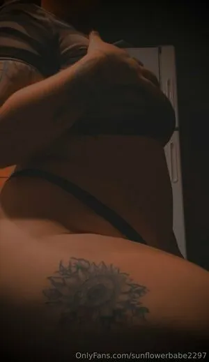 Sunflowerbabe2297 OnlyFans Leaked Free Thumbnail Picture - #WneAPxrkV4