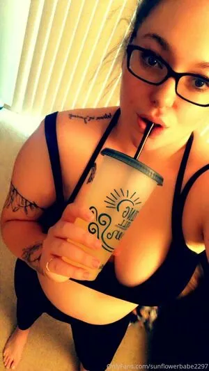 Sunflowerbabe2297 OnlyFans Leaked Free Thumbnail Picture - #mjsCxEe9V0