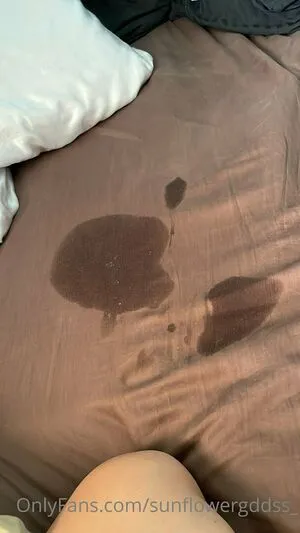 Sunflowergddss OnlyFans Leaked Free Thumbnail Picture - #EeswiIicV2