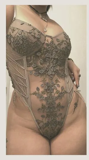 Sunflowerr Mik OnlyFans Leaked Free Thumbnail Picture - #3jdpSVoHPM