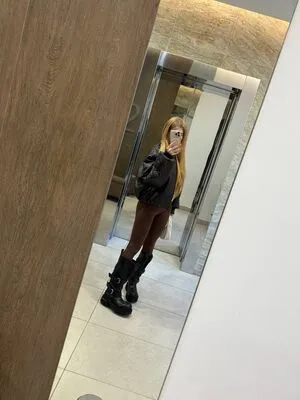 Sungypsy OnlyFans Leaked Free Thumbnail Picture - #2SFhqRI3Hr