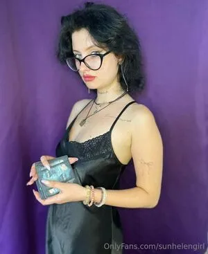 Sunhelengirl OnlyFans Leaked Free Thumbnail Picture - #ulxVdb3xiS