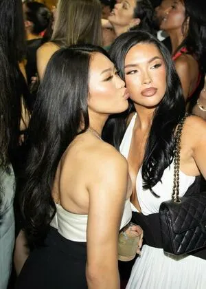 Suni Lee OnlyFans Leaked Free Thumbnail Picture - #5c71Tx4Gp9