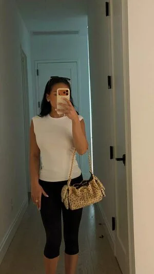 Suni Lee OnlyFans Leaked Free Thumbnail Picture - #8lmg6mw6Gc