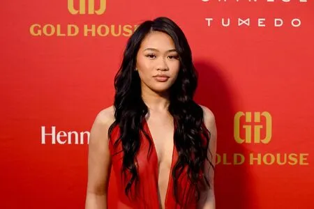 Suni Lee OnlyFans Leaked Free Thumbnail Picture - #93F0w7rAj9