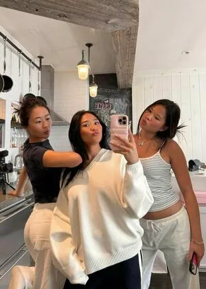 Suni Lee OnlyFans Leaked Free Thumbnail Picture - #EwZ9CATmJa