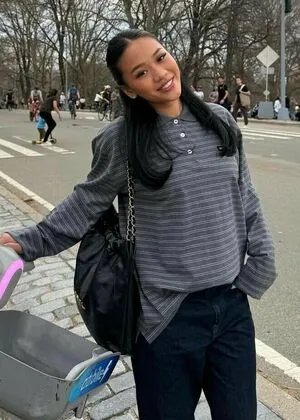 Suni Lee OnlyFans Leaked Free Thumbnail Picture - #I15OBZn9uB