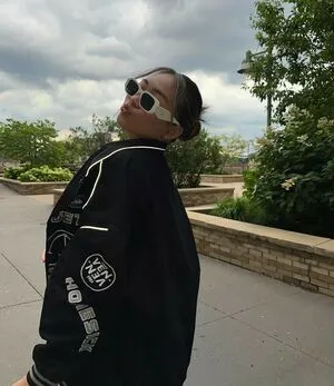 Suni Lee OnlyFans Leaked Free Thumbnail Picture - #NruDVnGkol