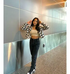Suni Lee OnlyFans Leaked Free Thumbnail Picture - #VG2i71wLii