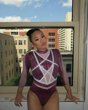 Suni Lee OnlyFans Leaked Free Thumbnail Picture - #bn0GHyxGji