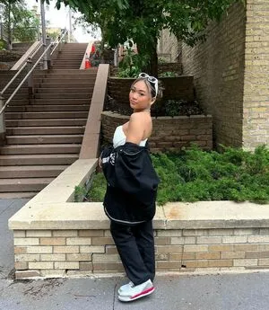 Suni Lee OnlyFans Leaked Free Thumbnail Picture - #dBx9TDmE2D