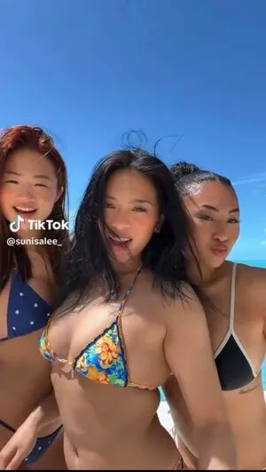 Suni Lee OnlyFans Leaked Free Thumbnail Picture - #jRRGAQgkGK