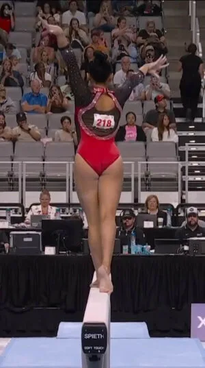 Suni Lee OnlyFans Leaked Free Thumbnail Picture - #t6Y3Of1cMB