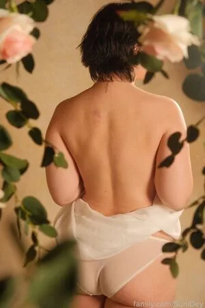 Sunidey OnlyFans Leaked Free Thumbnail Picture - #1BEQSqyDaQ