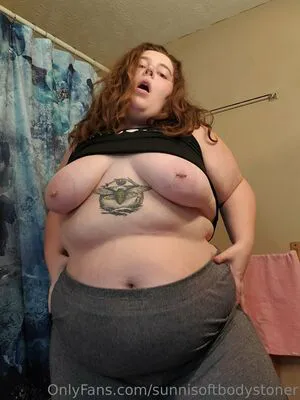 Sunnisoftbodystoner OnlyFans Leaked Free Thumbnail Picture - #4yNOVHvKWR