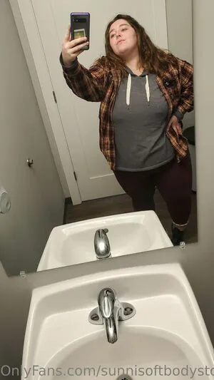 Sunnisoftbodystoner OnlyFans Leaked Free Thumbnail Picture - #9hJIq5rfX3