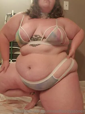 Sunnisoftbodystoner OnlyFans Leaked Free Thumbnail Picture - #OkrcwM03lc