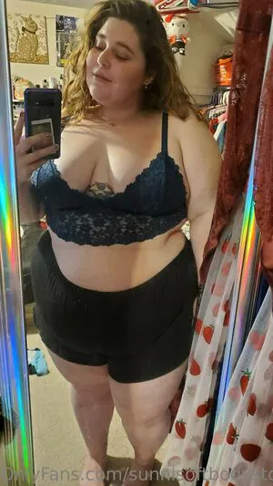 Sunnisoftbodystoner OnlyFans Leaked Free Thumbnail Picture - #X6XuqgELXA