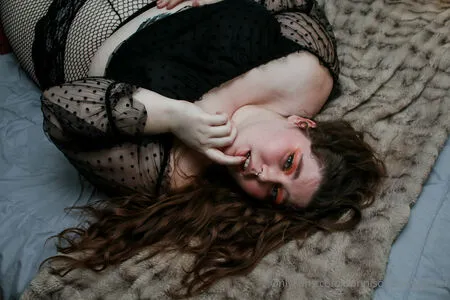 Sunnisoftbodystoner OnlyFans Leaked Free Thumbnail Picture - #iroPbEvM5I